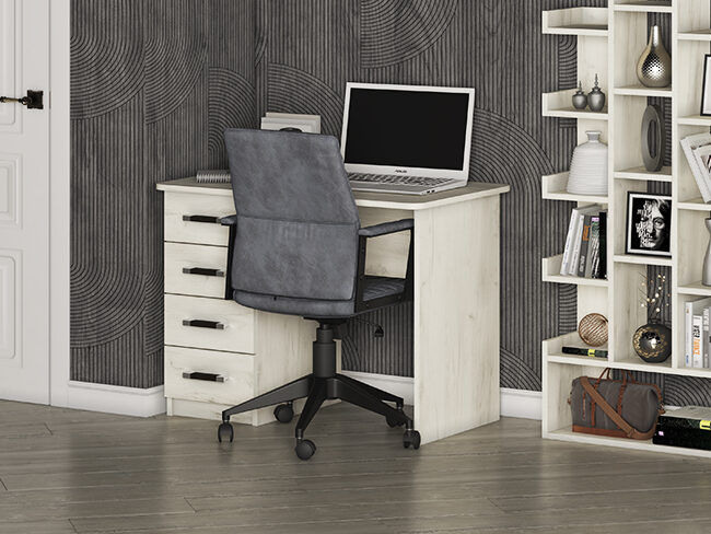 Компьютерный стол в Калининграде