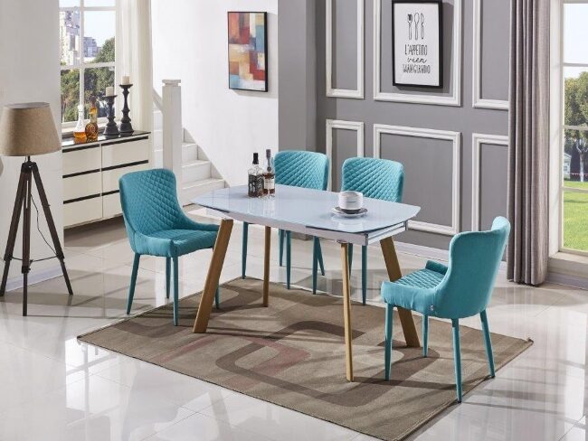 Столы и стулья в Калининграде