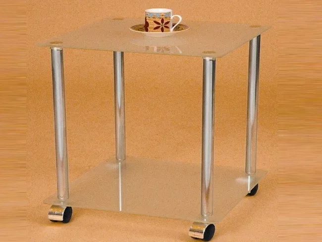 Журнальный столик в Калининграде