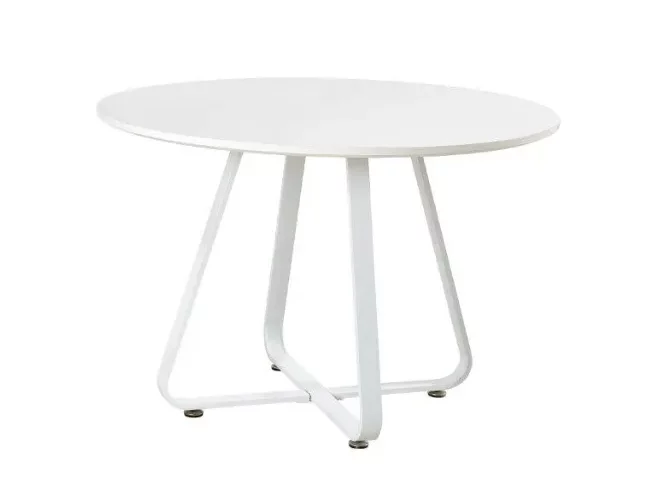 Стол обеденный в Калининграде