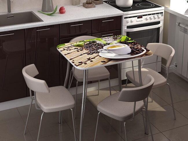 Кухонный стол в Калининграде