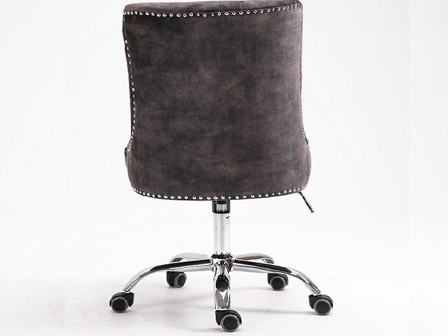 Офисный стул в Калининграде