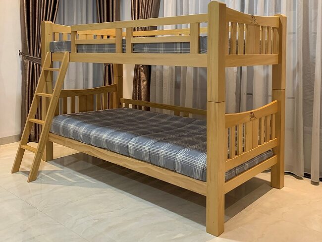 Детская двухъярусная кровать в Калининграде