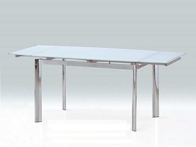 Обеденные столы в Калининграде