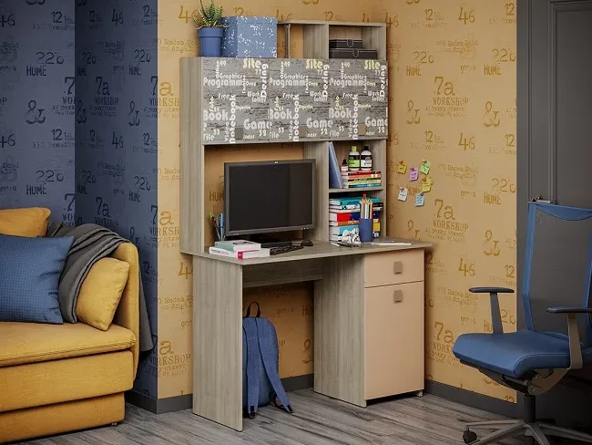 Письменный стол в Калининграде