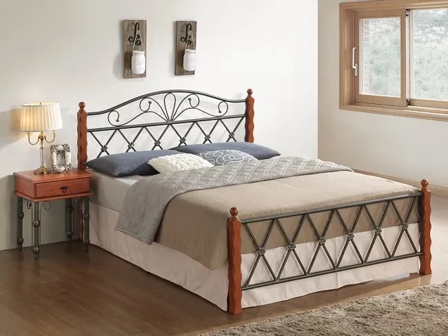 Кровать в Калининграде