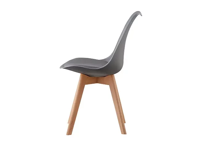 Стул в Калининграде