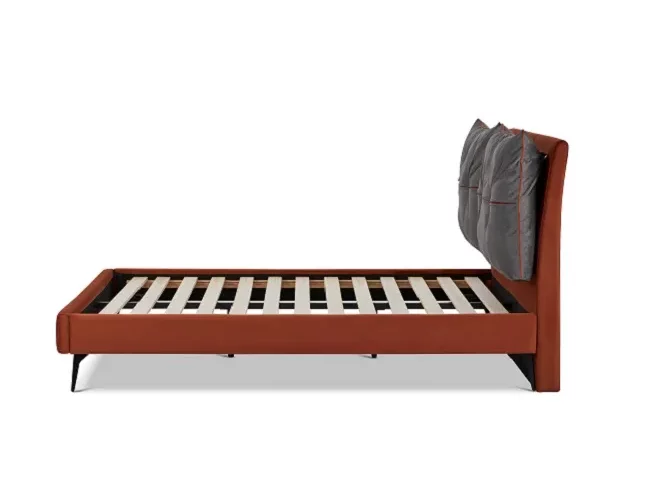 Кровать в Калининграде