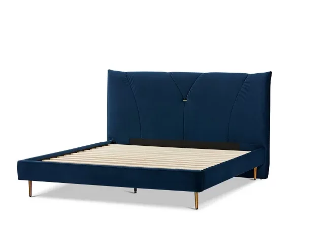 Кровать в Калининграде