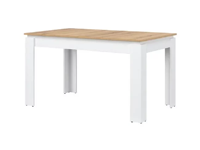 Обеденный стол в Калининграде