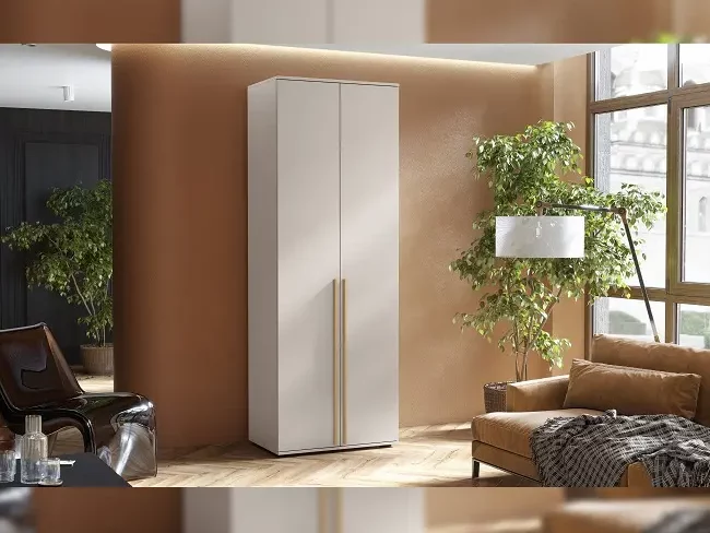 Шкаф в Калининграде